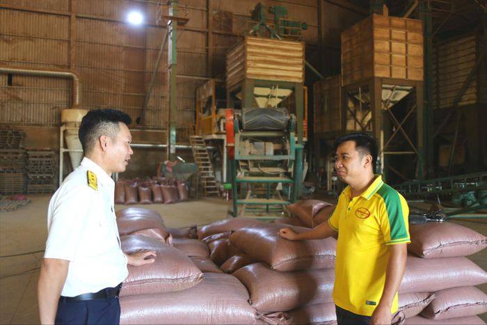 Thuế cơ sở 11 (Thuế tỉnh Lâm Đồng) nắm bắt tâm tư, nguyện vọng của hộ kinh doanh, doanh nghiệp nhỏ trên địa bàn