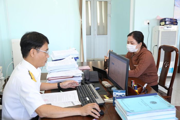 Thuế cơ sở 11 (Thuế tỉnh Lâm Đồng) hỗ trợ thủ tục thuế cho hộ kinh doanh