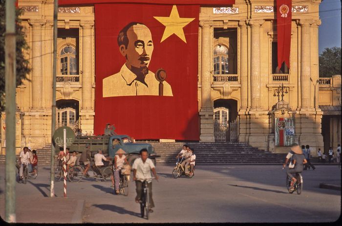 Tác phẩm của Daniel Roussel