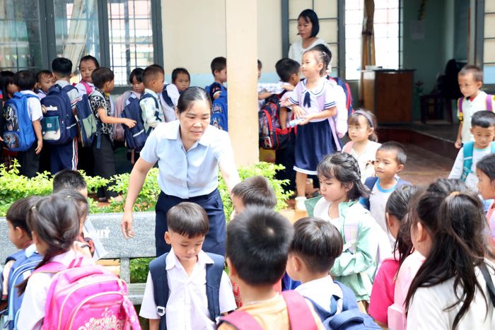 Việc tổ chức lại mạng lưới trường lớp không làm ảnh hưởng đến cơ hội học tập và chất lượng giáo dục