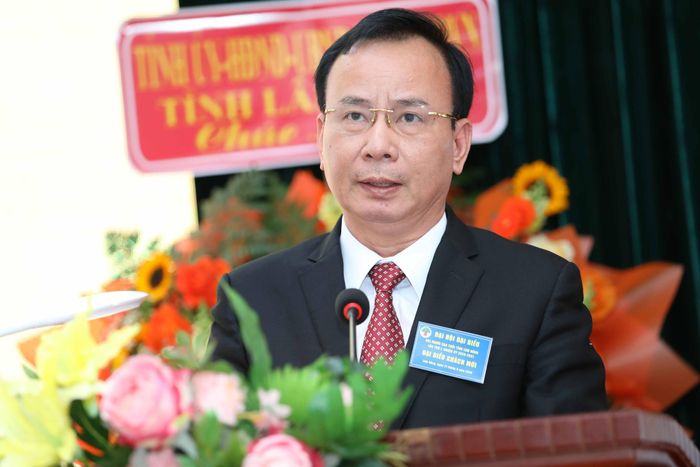 Đồng chí Nguyễn Lam, Phó Chủ tịch Thường trực Trung ương Hội Người cao tuổi Việt Nam đề nghị Hội Người cao tuổi tỉnh xác định rõ Hội phải là lực lượng xã hội tích cực tham gia thực hiện Nghị quyết Đại hội Đảng bộ tỉnh Lâm Đồng