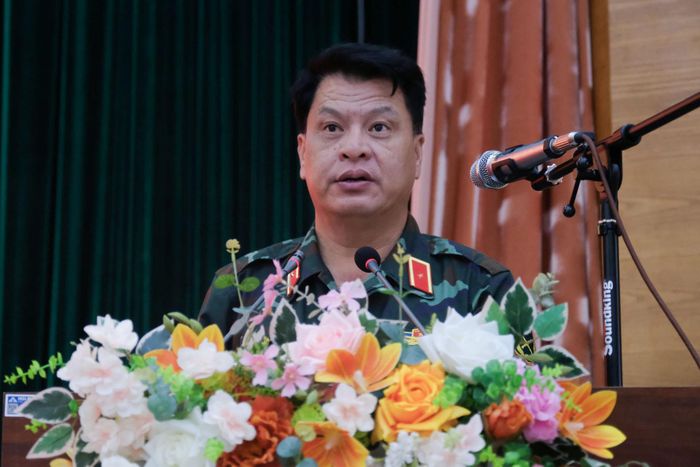 Thiếu tướng Đinh Hồng Tiếng, Ủy viên Ban Thường vụ Tỉnh ủy, Chỉ huy trưởng Bộ CHQS tỉnh phát biểu khai mạc diễn tập