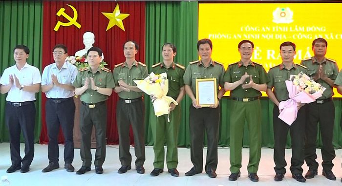 Ra mắt mô hình "Buôn làng hiểu luật" tại xã Cư Jút