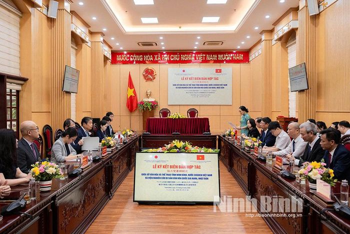 Quang cảnh Lễ ký kết.