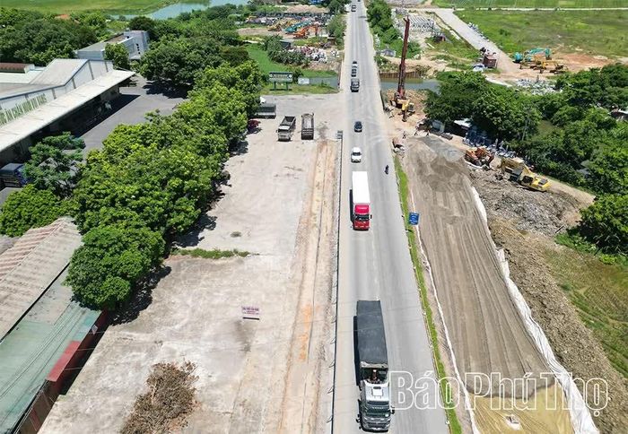 Mũi thi công tại khu vực cầu Thượng Lạp, xã Vĩnh Hưng.