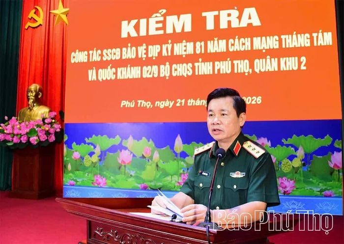 Thượng tướng Đỗ Xuân Tụng phát biểu kết luận kiểm tra.