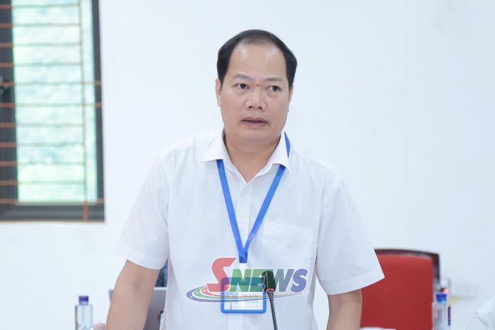 Lãnh đạo xã Nậm Ty phát biểu tại cuộc làm việc.
