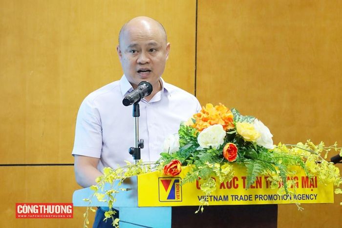 Đánh giá về Hội chợ, ông Tạ Mạnh Cường, Giám đốc Trung tâm Hỗ trợ và Xúc tiến đầu tư thương mại, Cục Xúc tiến thương mại (Bộ Công Thương) khẳng định đây chính là dịp quan trọng để các doanh nghiệp Việt Nam chủ động tiếp cận sâu thị trường Trung Quốc, nắm bắt chính xác xu hướng và nhu cầu tiêu dùng của người dân nước bạn, tìm kiếm các đối tác uy tín, mở rộng mạng lưới phân phối và nâng cao năng lực tham gia sâu hơn vào các chuỗi cung ứng khu vực cũng như toàn cầu