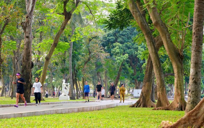 Không gian công cộng cần được nhận diện rõ nét trong thiết kế đô thị Việt Nam.