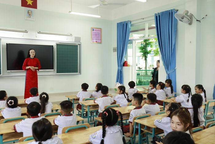 TP.HCM tiếp tục hoàn thiện, đưa vào sử dụng các phòng học trước thềm năm học mới.