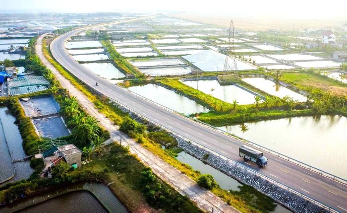 Dự án tuyến đường bộ ven biển đoạn qua tỉnh Ninh Bình có tổng chiều dài 69km.