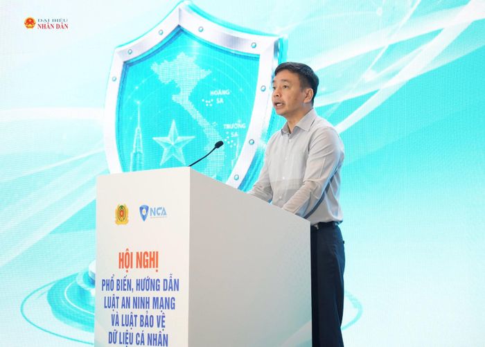Trung tướng Lê Xuân Minh, Cục trưởng Cục An ninh mạng và phòng, chống tội phạm sử dụng công nghệ cao, Bộ Công an phát biểu khai mạc Hội nghị.