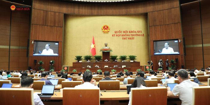 Toàn cảnh phiên thảo luận Hội trường. Ảnh: Khánh Duy
