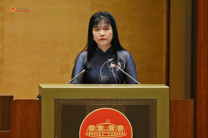 Phó Chủ nhiệm Ủy ban Công tác đại biểu Tạ Thị Yên công bố 64 Nhóm Nghị sĩ hữu nghị và Chủ tịch 64 Nhóm