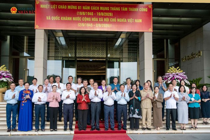 Chủ tịch Quốc hội Trần Thanh Mẫn gặp mặt các đại biểu Quốc hội khóa XVI thuộc khối Mặt trận Tổ quốc Việt Nam ở Trung ương và địa phương