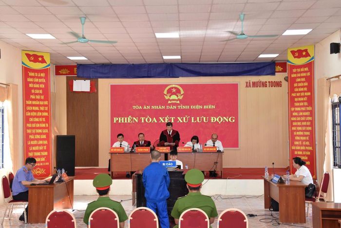 Phiên tòa xét xử lưu động tại TAND tỉnh Điện Biên