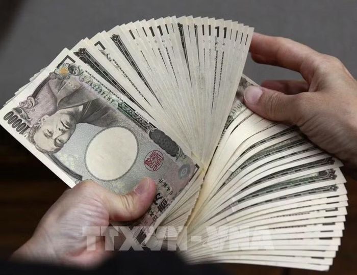 Đồng yen vẫn chịu áp lực sau các đợt can thiệp lớn. (Ảnh:TTXVN)