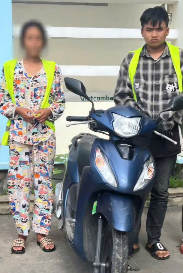 Nguyễn Hữu Nghĩa và T.T.D.M. cùng chiếc xe dùng để đi gây án.