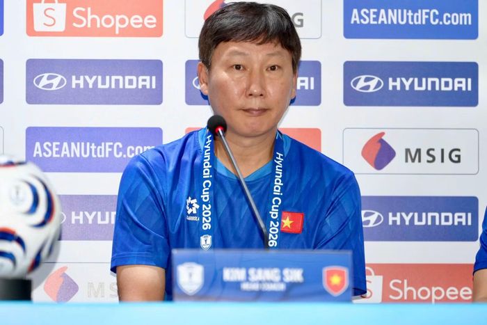 HLV Kim Sang Sik. Ảnh: CTV.