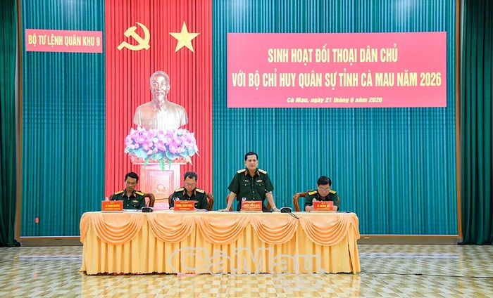 Thiếu tướng Chiêm Thống Nhất, Phó Tư lệnh kiêm Tham mưu trưởng Quân khu 9, phát biểu kết luận, ghi nhận tinh thần dân chủ, trách nhiệm; đồng thời định hướng những nhiệm vụ, giải pháp nhằm tiếp tục nâng cao chất lượng thực hiện Quy chế dân chủ trong LLVT tỉnh Cà Mau.