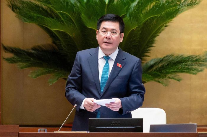 Phó Chủ tịch Quốc hội Nguyễn Hồng Diên điều hành nội dung thảo luận - Nguồn: Quốc hội