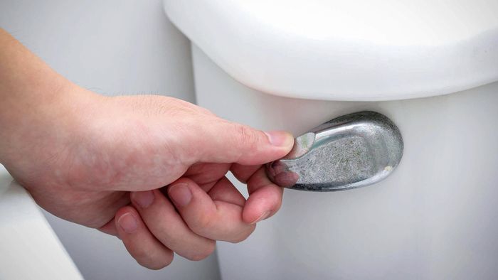 Giúp nhà vệ sinh có cảm giác sạch sẽ hơn. Ảnh minh họa.
