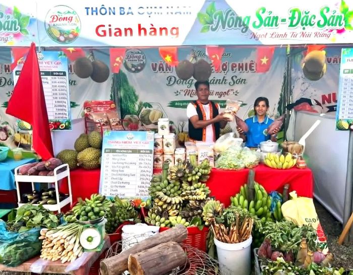 Lễ hội nơi phố núi Khánh Sơn