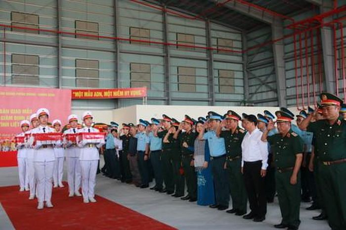 Hơn 7.000 mẫu sinh phẩm hài cốt liệt sĩ đến cơ quan thuộc Viện Hàn lâm Khoa học và Công nghệ Việt Nam để tiến hành giám định ADN