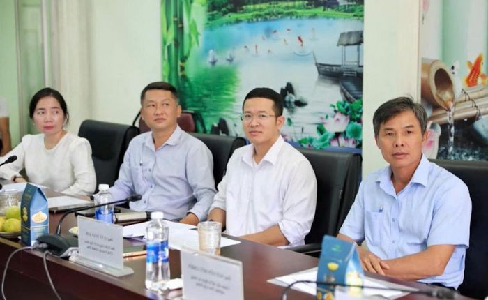 Các đại biểu tham dự tọa đàm tại điểm cầu Văn phòng đại diện Tây Nguyên.