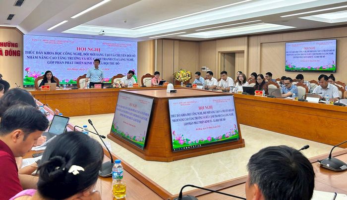 Quang cảnh hội nghị. Ảnh: T.H