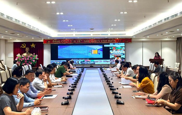 Quang cảnh Hội nghị Báo cáo viên thành phố tháng 8-2026. Ảnh: PV