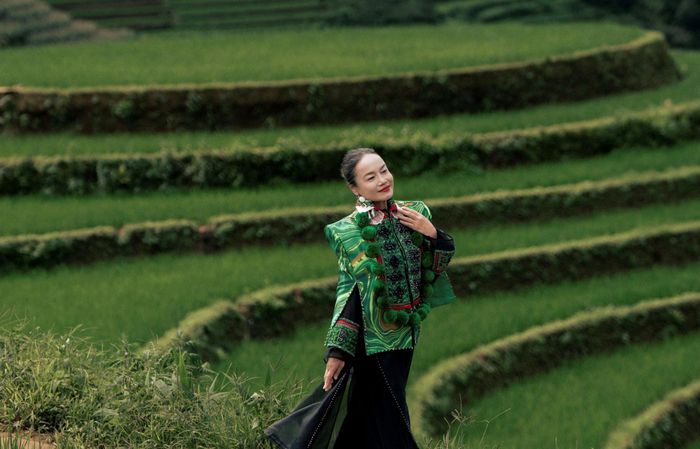 Diễn viên Tú Oanh