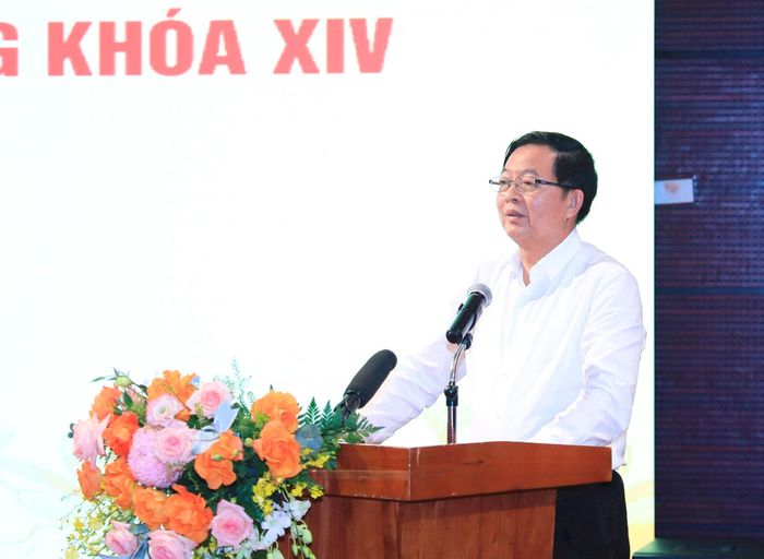 Phó Thủ tướng Chính phủ Hồ Quốc Dũng phát biểu trao đổi tại buổi làm việc. Ảnh Quang Thái
