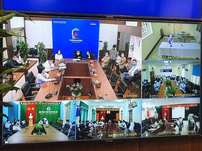 Hà Nội vừa phê duyệt Đề án Telehealth, bảo đảm 100% bệnh viện công lập, trạm y tế kết nối khám, chữa bệnh từ xa.