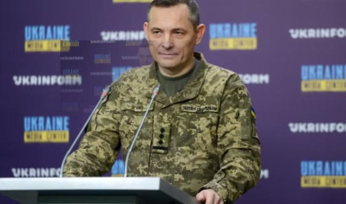 Theo người phát ngôn Không quân Ukraine Yurii Ihnat, các UAV động cơ phản lực có thể đạt 500 km/h, trong khi một số UAV đánh chặn chỉ đạt 300 km/h.