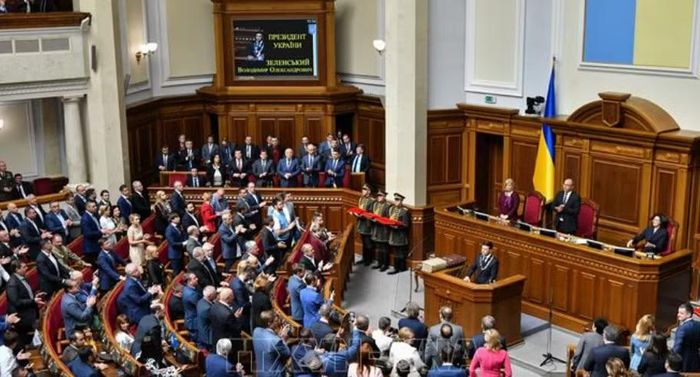 Quốc hội Ukraine ngày 19/8 phê chuẩn Bộ trưởng Quốc phòng mới do Tổng thống Zelensky đề cử, chính thức khép lại khả năng ông Fedorov trở lại chính phủ.