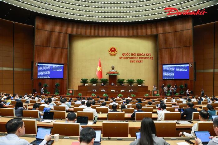 Quang cảnh phiên thảo luận