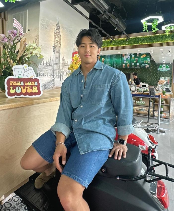 Lý Phát hiện làm công việc tư vấn tâm lý trị liệu hôn nhân và gia đình tại Mỹ.
