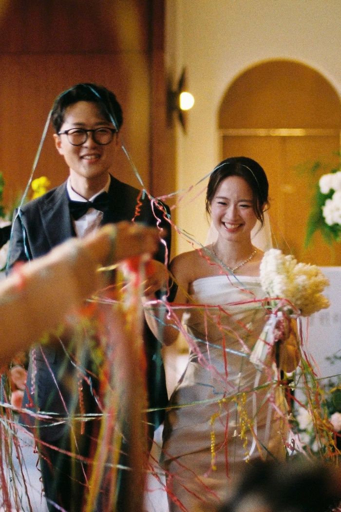 Kim Keunho có nhiều năm sống, làm việc tại Việt Nam, chinh phục vợ bằng bức thư tay tiếng Việt.