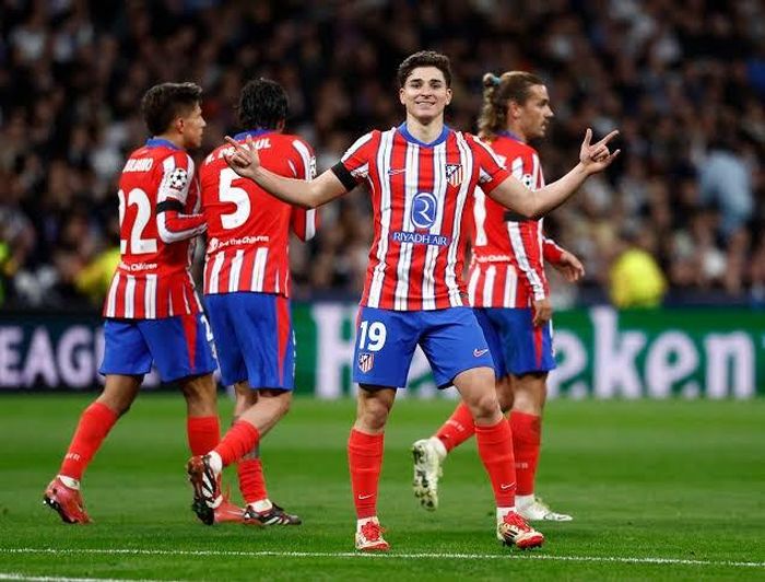 Ngó lơ Arsenal, Alvarez ưu tiên gia nhập Barca