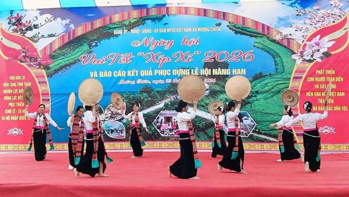 Ngày 22.8, xã Mường Chiên, tỉnh Sơn La tổ chức Ngày hội Vui Tết Xíp Xí và báo cáo kết quả phục dựng Lễ hội Nàng Han năm 2026. Sự kiện thu hút đông đảo người dân, du khách cùng đại diện các địa phương, hợp tác xã và doanh nghiệp tham dự