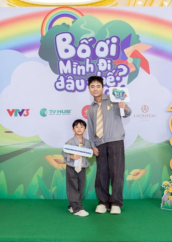 Bố Huy R và con trai - bé Đậu