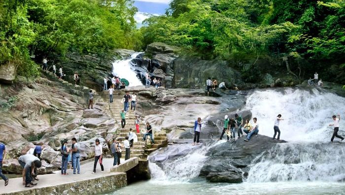Các địa phương, điểm đến được yêu cầu ngăn chặn tình trạng tùy tiện tăng giá, chèo kéo, ép khách, qua đó giữ gìn hình ảnh điểm đến và chất lượng dịch vụ du lịch Bắc Ninh. Ảnh: TTVHXTDL Bắc Ninh