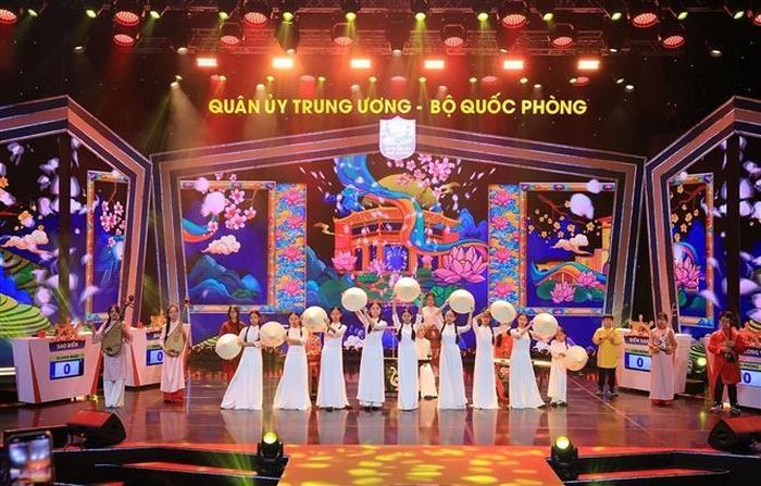 Tiết mục văn nghệ chào mừng vòng chung kết. Ảnh: Tuấn Anh - TTXVN
