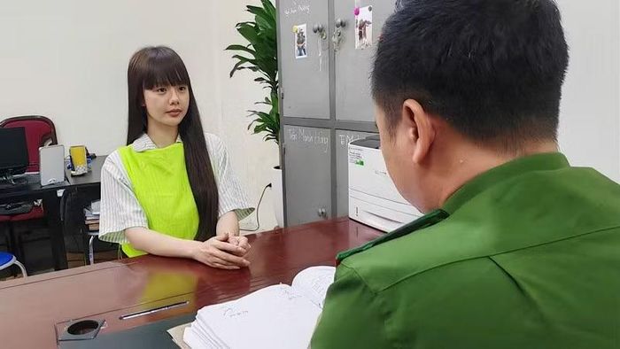 Nguyễn Thị Hương, sinh năm 1999, còn gọi là “Cô giáo Hương” tại cơ quan điều tra. (Ảnh: Công an Hà Nội)
