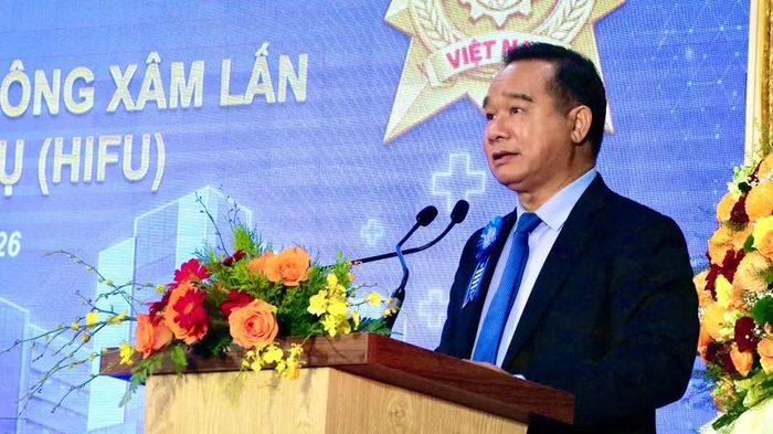 Đồng chí Nguyễn Văn Được, Ủy viên Trung ương Đảng, Chủ tịch Ủy ban nhân dân Thành phố Hồ Chí Minh phát biểu. (Ảnh: Bệnh viện cung cấp)