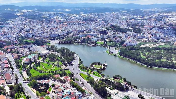 Khu vực trung tâm xứ ngàn hoa Đà Lạt. (Ảnh: Mai Văn Bảo)