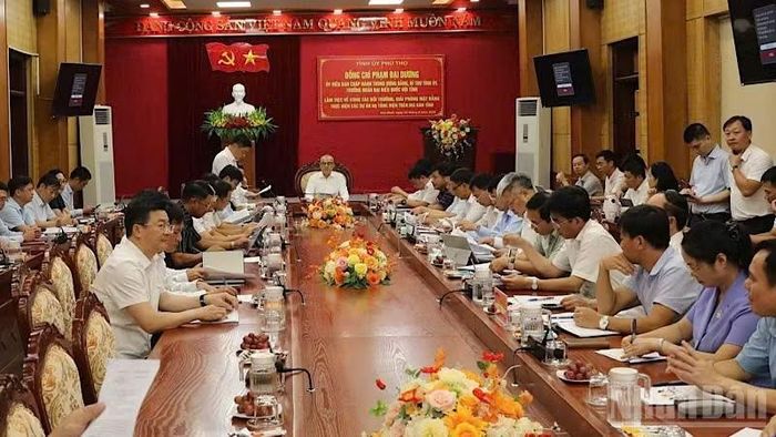 Các đại biểu dự hội nghị.