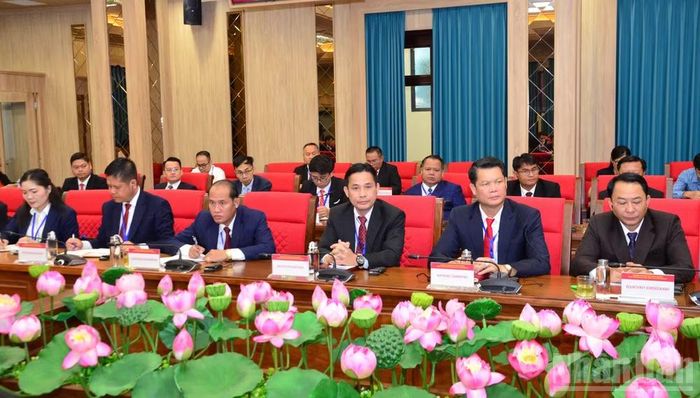 Các đại biểu tham dự buổi tiếp. (Ảnh: PHẠM CƯỜNG)