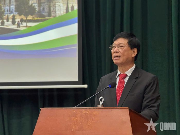 Chủ tịch Hội Hữu nghị Việt Nam - Uzbekistan Lại Ngọc Đoàn phát biểu tại sự kiện.